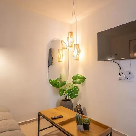 Avanoa - Manzanera *