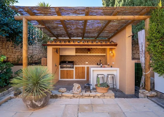 Villa Avanoa - Manzanera