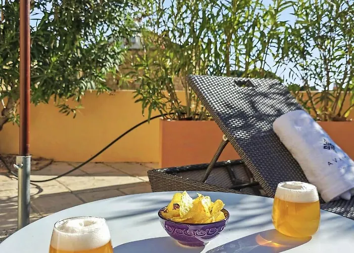 Avanoa - Manzanera Villa *