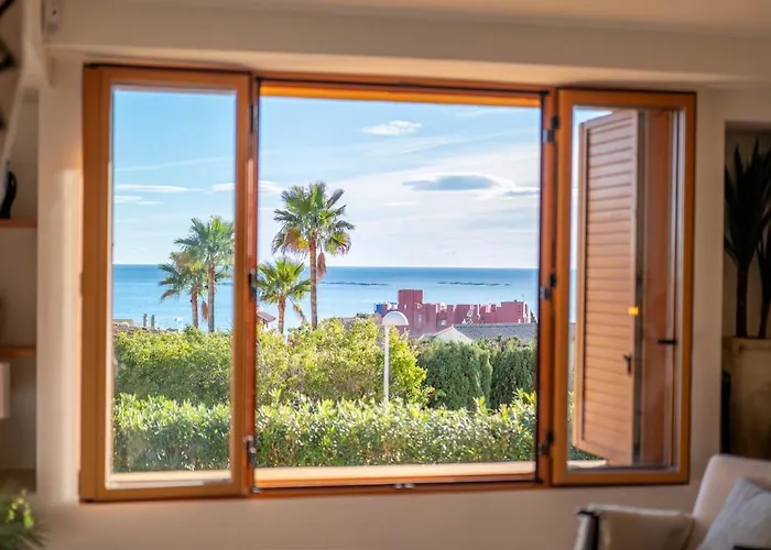 Avanoa - Manzanera *