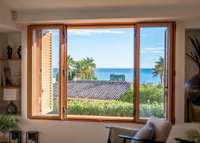 Villa Avanoa - Manzanera Calpe