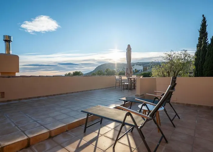 Avanoa - Manzanera Villa *