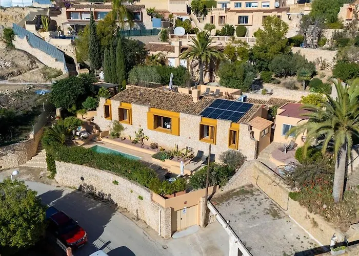 Villa Avanoa - Manzanera Calp